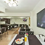 Hotel Le Safran Palace 3*