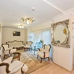 Le Safran Palace Hotel