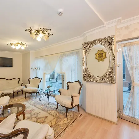 Le Safran Palace Szálloda