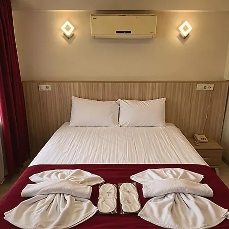 Le Safran Palace