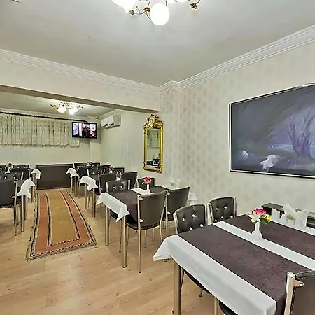 Hotel Le Safran Palace