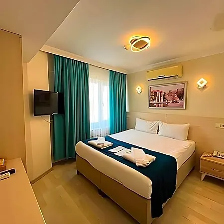 Hotel Le Safran Palace 3*