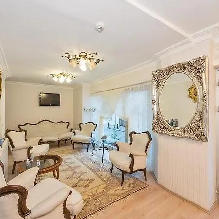 Le Safran Palace 호텔